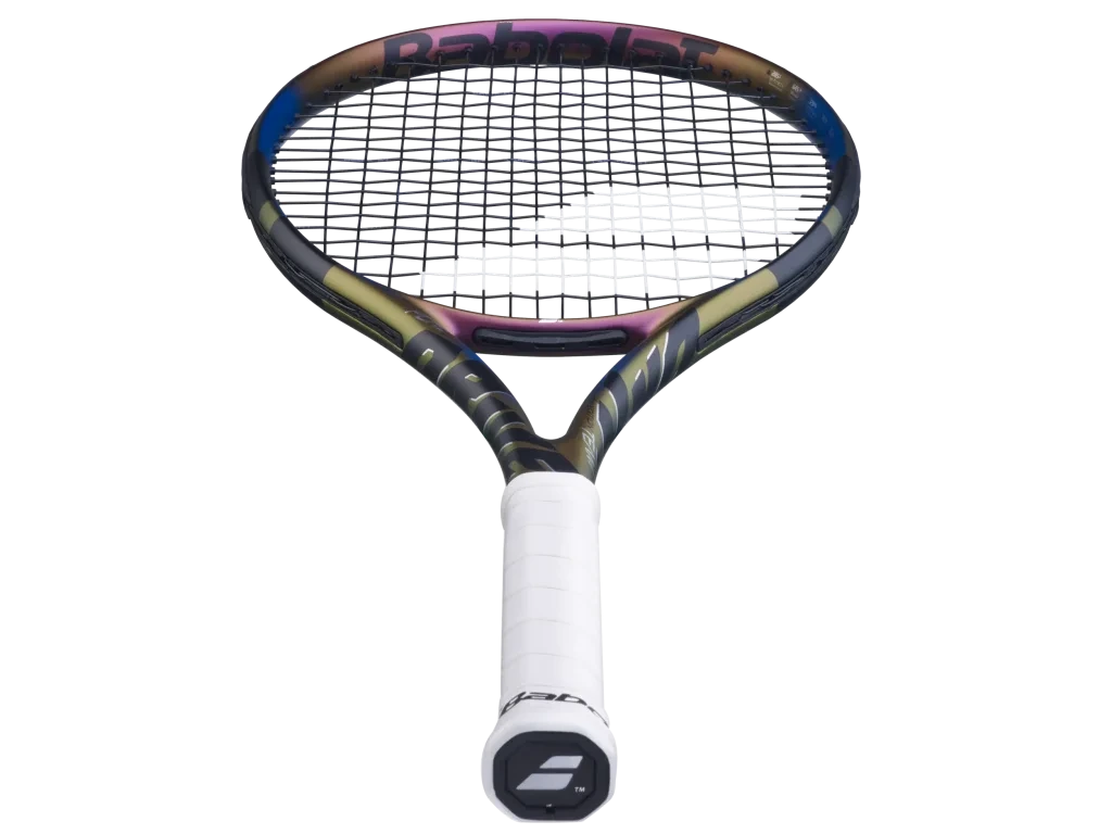 Babolat Pure Drive Team Gen11 Spectra Edition - detail iridescentního povrchu