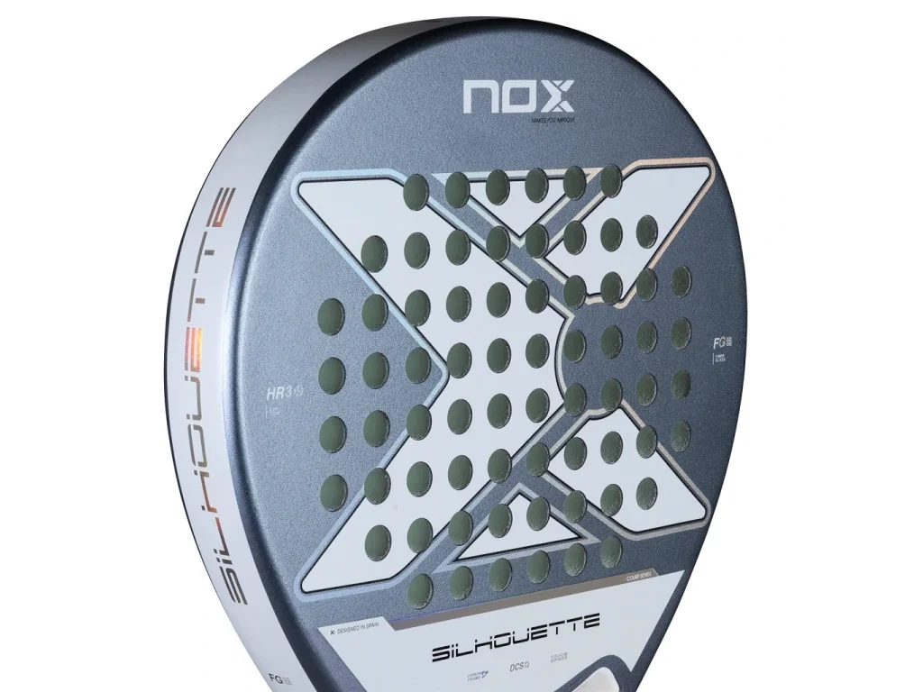 Nox X-One Silhouette 2026 - detail oversized kulatého tvaru