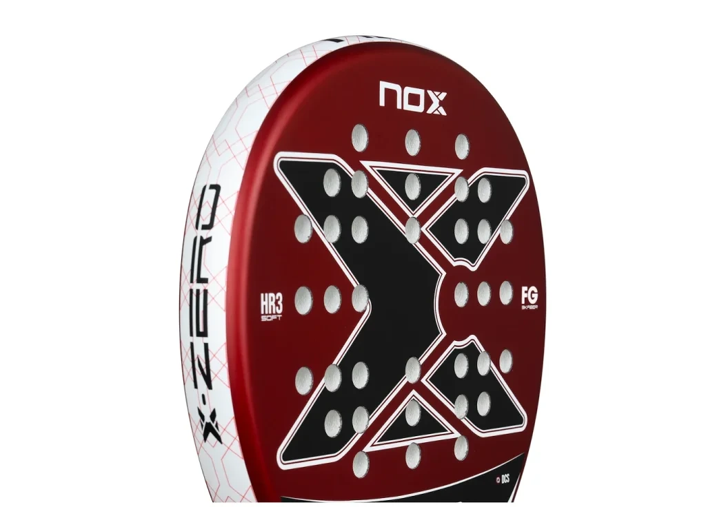 Nox X-Zero Red - detail kulatého tvaru rakety